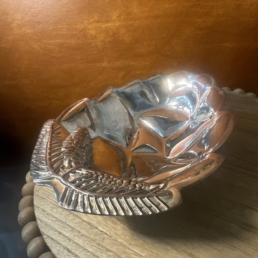 Amazing Silver Plate Acorn Fruit Bowl by Godinger Silver Art Co.